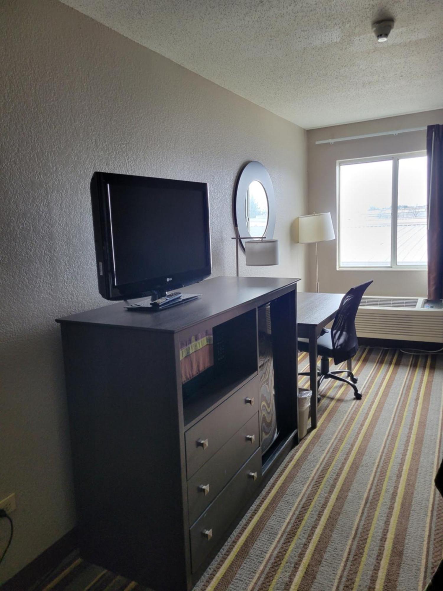 Super 8 By Wyndham Aurora/Naperville Area Екстериор снимка